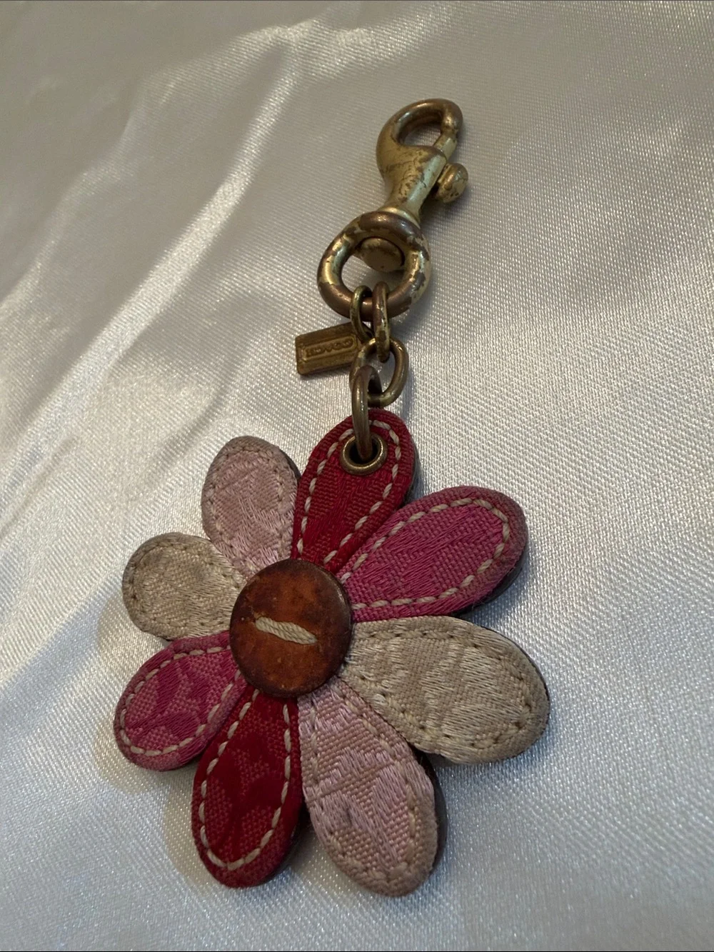 Coach Vintage Pink Signature Leather Cloth F lower Daisy Charm Fob Rare